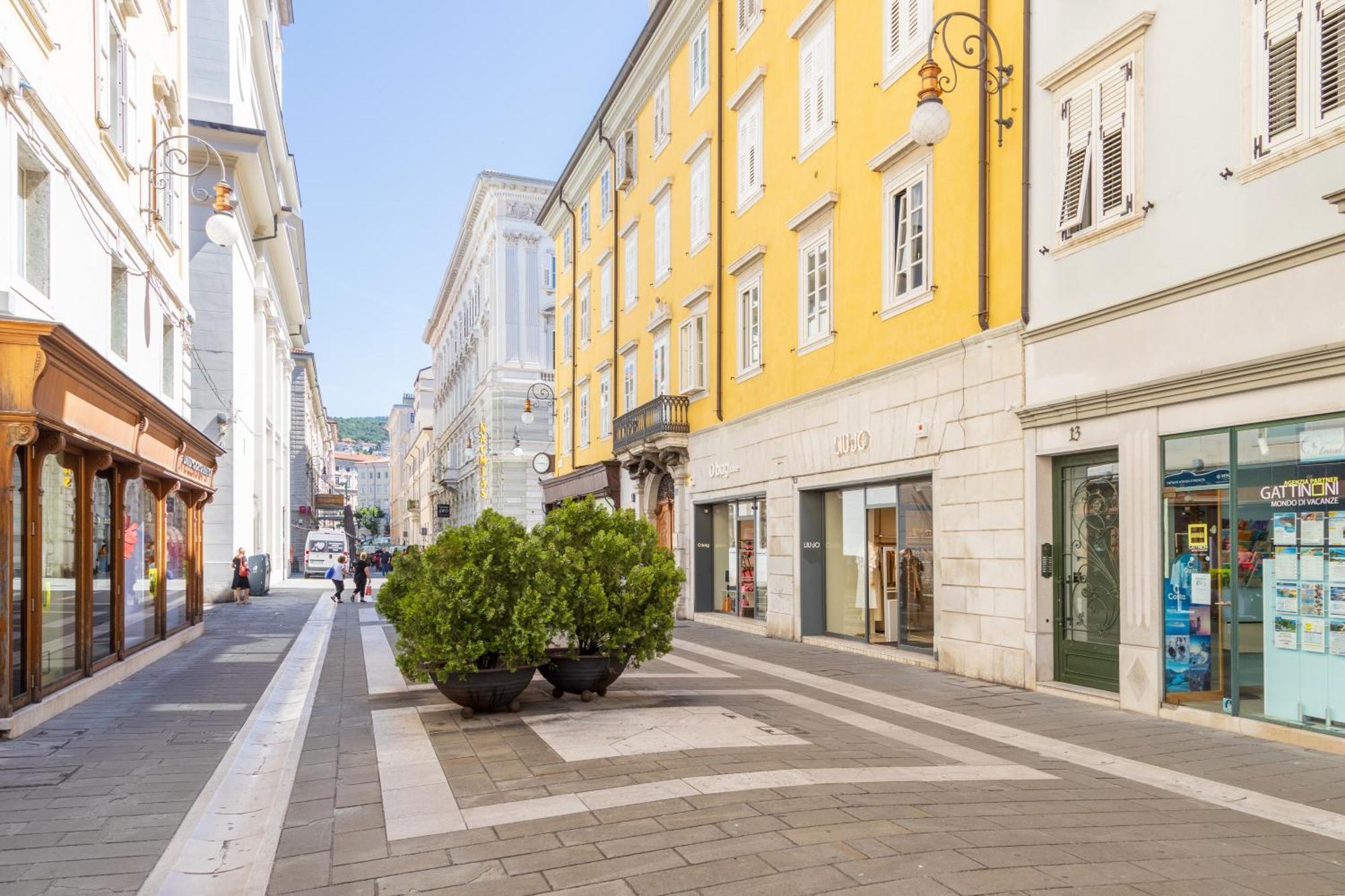 Rifugio Wilde, A Trieste Centro Con Parcheggio المظهر الخارجي الصورة