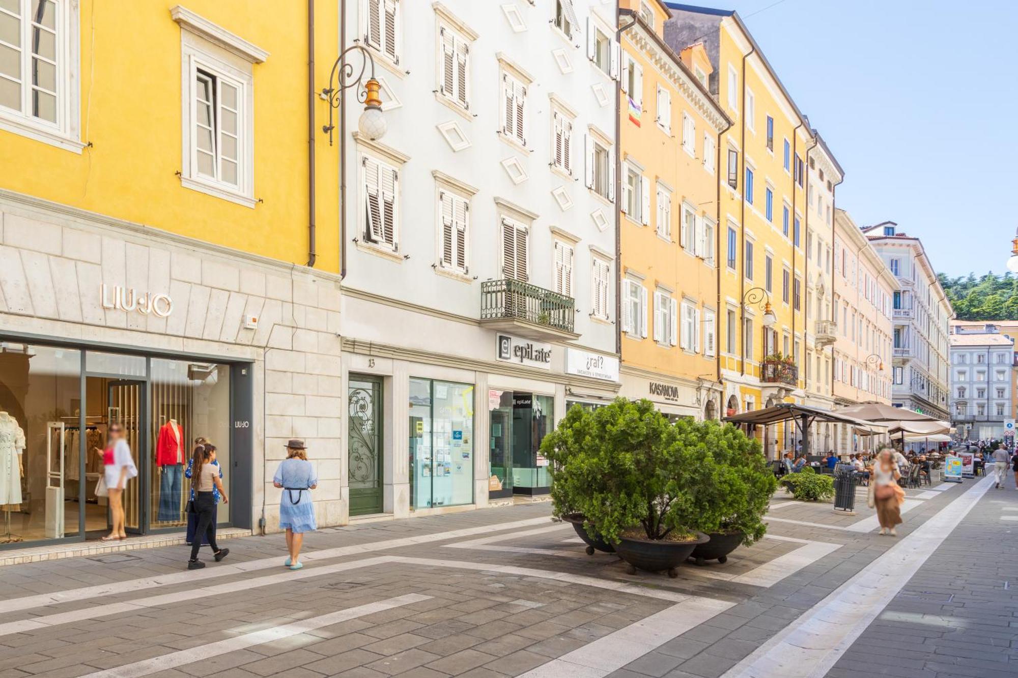 Rifugio Wilde, A Trieste Centro Con Parcheggio المظهر الخارجي الصورة